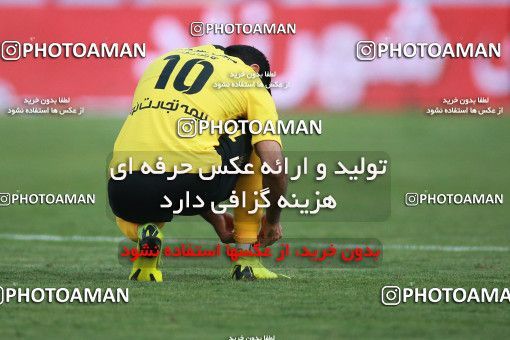 1471873, Tehran, Iran, Iran Football Pro League، Persian Gulf Cup، Week 5، First Leg، Persepolis 0 v 2 Sepahan on 2019/09/26 at Azadi Stadium