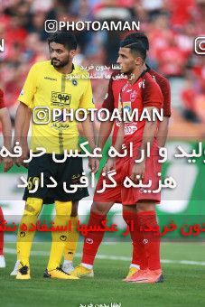 1471902, Tehran, Iran, Iran Football Pro League، Persian Gulf Cup، Week 5، First Leg، Persepolis 0 v 2 Sepahan on 2019/09/26 at Azadi Stadium