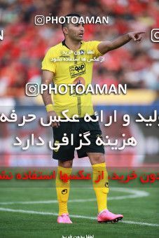 1471806, Tehran, Iran, Iran Football Pro League، Persian Gulf Cup، Week 5، First Leg، Persepolis 0 v 2 Sepahan on 2019/09/26 at Azadi Stadium