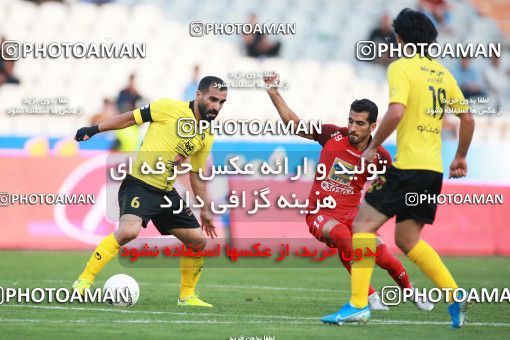 1471860, Tehran, Iran, Iran Football Pro League، Persian Gulf Cup، Week 5، First Leg، Persepolis 0 v 2 Sepahan on 2019/09/26 at Azadi Stadium