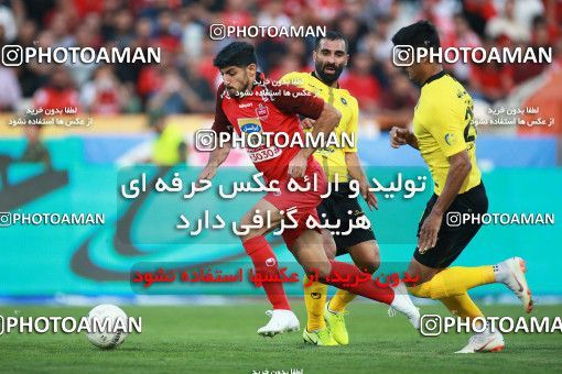 1471829, Tehran, Iran, Iran Football Pro League، Persian Gulf Cup، Week 5، First Leg، Persepolis 0 v 2 Sepahan on 2019/09/26 at Azadi Stadium