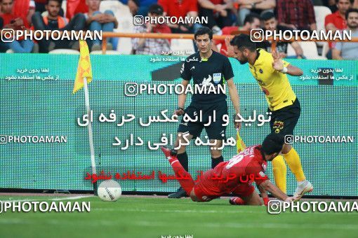 1471896, Tehran, Iran, Iran Football Pro League، Persian Gulf Cup، Week 5، First Leg، Persepolis 0 v 2 Sepahan on 2019/09/26 at Azadi Stadium