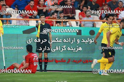 1471839, Tehran, Iran, Iran Football Pro League، Persian Gulf Cup، Week 5، First Leg، Persepolis 0 v 2 Sepahan on 2019/09/26 at Azadi Stadium