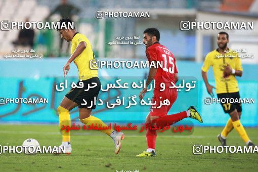 1472105, Tehran, Iran, Iran Football Pro League، Persian Gulf Cup، Week 5، First Leg، Persepolis 0 v 2 Sepahan on 2019/09/26 at Azadi Stadium