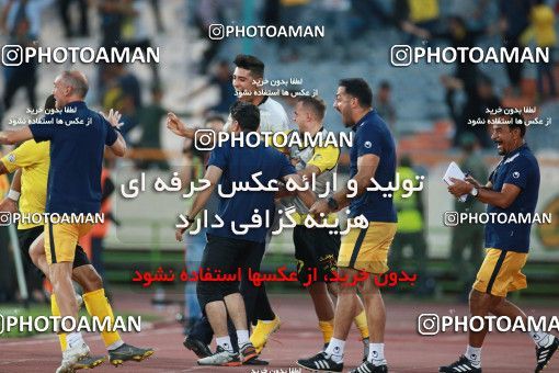 1472048, Tehran, Iran, Iran Football Pro League، Persian Gulf Cup، Week 5، First Leg، Persepolis 0 v 2 Sepahan on 2019/09/26 at Azadi Stadium