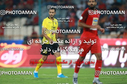 1471969, Tehran, Iran, Iran Football Pro League، Persian Gulf Cup، Week 5، First Leg، Persepolis 0 v 2 Sepahan on 2019/09/26 at Azadi Stadium
