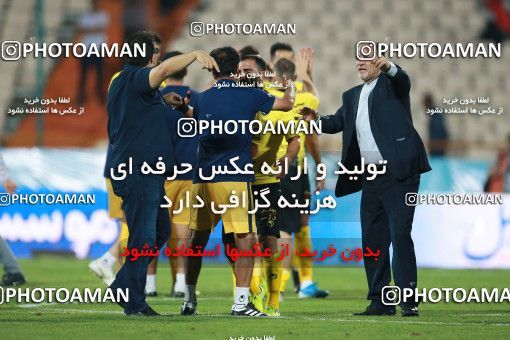 1472044, Tehran, Iran, Iran Football Pro League، Persian Gulf Cup، Week 5، First Leg، Persepolis 0 v 2 Sepahan on 2019/09/26 at Azadi Stadium