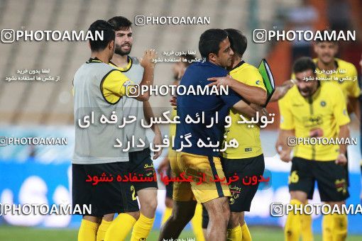 1472127, Tehran, Iran, Iran Football Pro League، Persian Gulf Cup، Week 5، First Leg، Persepolis 0 v 2 Sepahan on 2019/09/26 at Azadi Stadium