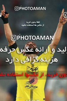 1472070, Tehran, Iran, Iran Football Pro League، Persian Gulf Cup، Week 5، First Leg، Persepolis 0 v 2 Sepahan on 2019/09/26 at Azadi Stadium