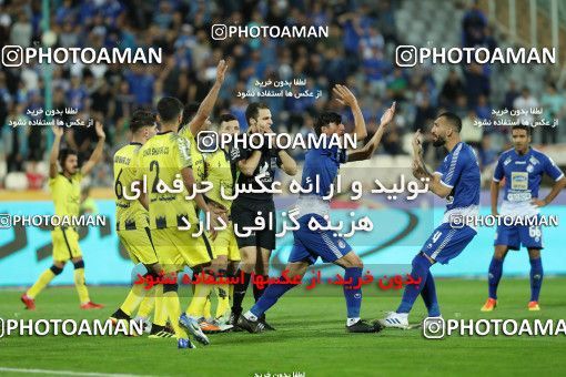 1462244, Tehran, , جام حذفی فوتبال ایران, Eighth final, Khorramshahr Cup, Esteghlal 3 v 0 Fajr-e Sepasi Shiraz on 2019/10/17 at Azadi Stadium