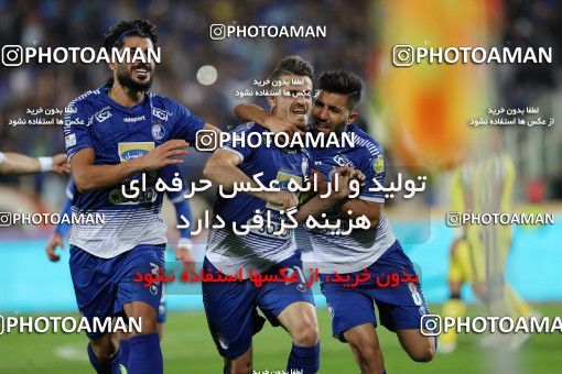 1462297, Tehran, , جام حذفی فوتبال ایران, Eighth final, Khorramshahr Cup, Esteghlal 3 v 0 Fajr-e Sepasi Shiraz on 2019/10/17 at Azadi Stadium
