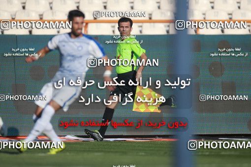 1470002, Iran Football Pro League، Persian Gulf Cup، Week 6، First Leg، 2019/10/04، Tehran، Azadi Stadium، Esteghlal 2 - ۱ Gol Gohar Sirjan