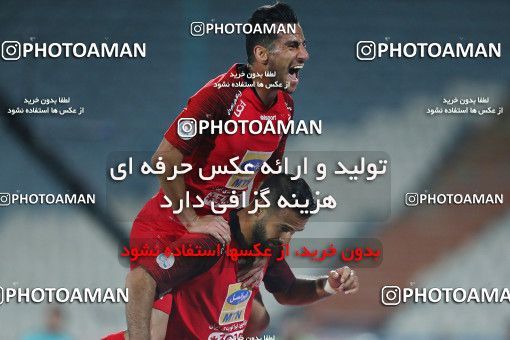 1535873, Tehran, Iran, Iran Football Pro League، Persian Gulf Cup، Week 7، First Leg، Persepolis 2 v 1 Paykan on 2019/10/20 at Azadi Stadium