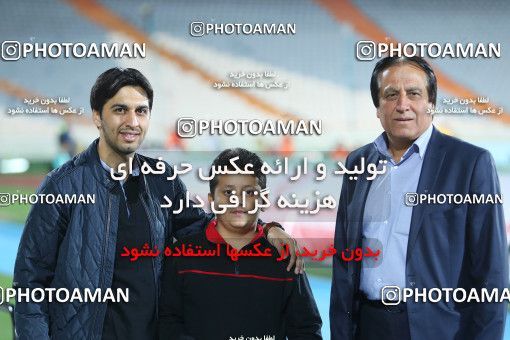 1535894, Tehran, Iran, Iran Football Pro League، Persian Gulf Cup، Week 7، First Leg، Persepolis 2 v 1 Paykan on 2019/10/20 at Azadi Stadium