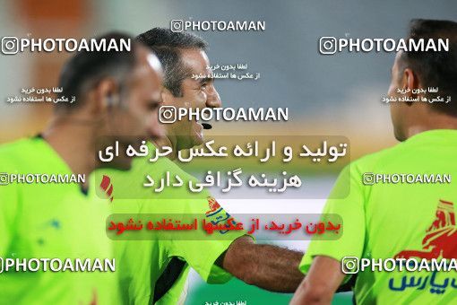 1472209, Tehran, Iran, Iran Football Pro League، Persian Gulf Cup، Week 7، First Leg، Persepolis 2 v 1 Paykan on 2019/10/20 at Azadi Stadium
