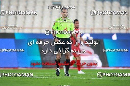1472331, Tehran, Iran, Iran Football Pro League، Persian Gulf Cup، Week 7، First Leg، Persepolis 2 v 1 Paykan on 2019/10/20 at Azadi Stadium