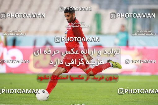 1472404, Tehran, Iran, Iran Football Pro League، Persian Gulf Cup، Week 7، First Leg، Persepolis 2 v 1 Paykan on 2019/10/20 at Azadi Stadium
