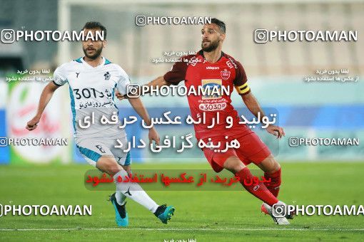 1472298, Tehran, Iran, Iran Football Pro League، Persian Gulf Cup، Week 7، First Leg، Persepolis 2 v 1 Paykan on 2019/10/20 at Azadi Stadium