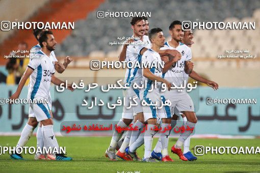 1472341, Tehran, Iran, Iran Football Pro League، Persian Gulf Cup، Week 7، First Leg، Persepolis 2 v 1 Paykan on 2019/10/20 at Azadi Stadium