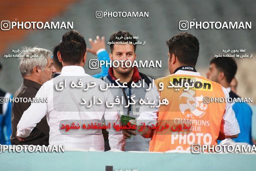 1472430, Tehran, Iran, Iran Football Pro League، Persian Gulf Cup، Week 7، First Leg، Persepolis 2 v 1 Paykan on 2019/10/20 at Azadi Stadium
