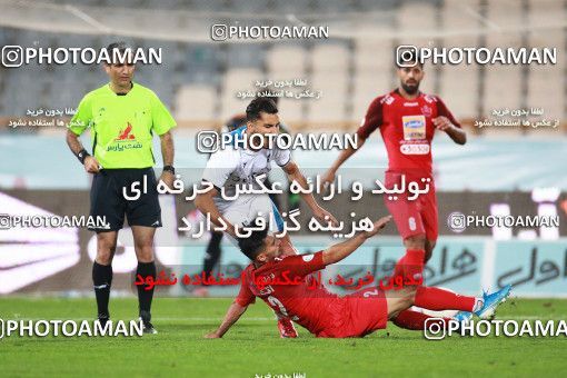 1472576, Tehran, Iran, Iran Football Pro League، Persian Gulf Cup، Week 7، First Leg، Persepolis 2 v 1 Paykan on 2019/10/20 at Azadi Stadium