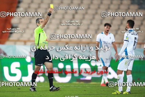 1472588, Tehran, Iran, Iran Football Pro League، Persian Gulf Cup، Week 7، First Leg، Persepolis 2 v 1 Paykan on 2019/10/20 at Azadi Stadium