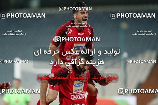 1699082, Tehran, Iran, Iran Football Pro League، Persian Gulf Cup، Week 7، First Leg، Persepolis 2 v 1 Paykan on 2019/10/20 at Azadi Stadium