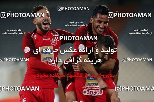 1699072, Tehran, Iran, Iran Football Pro League، Persian Gulf Cup، Week 7، First Leg، Persepolis 2 v 1 Paykan on 2019/10/20 at Azadi Stadium