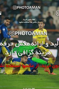 1479067, Tehran, , Iran Football Pro League، Persian Gulf Cup، Week 8، First Leg، Esteghlal 2 v 0 Pars Jonoubi Jam on 2019/10/25 at Azadi Stadium
