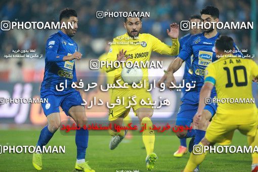 1479117, Tehran, , Iran Football Pro League، Persian Gulf Cup، Week 8، First Leg، Esteghlal 2 v 0 Pars Jonoubi Jam on 2019/10/25 at Azadi Stadium