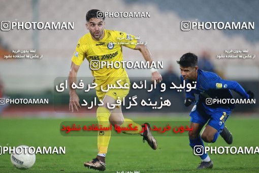 1479286, Tehran, , Iran Football Pro League، Persian Gulf Cup، Week 8، First Leg، Esteghlal 2 v 0 Pars Jonoubi Jam on 2019/10/25 at Azadi Stadium