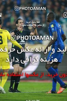 1479297, Tehran, , Iran Football Pro League، Persian Gulf Cup، Week 8، First Leg، Esteghlal 2 v 0 Pars Jonoubi Jam on 2019/10/25 at Azadi Stadium