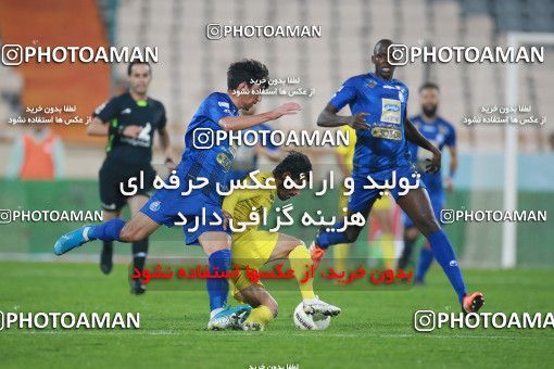 1479382, Tehran, , Iran Football Pro League، Persian Gulf Cup، Week 8، First Leg، Esteghlal 2 v 0 Pars Jonoubi Jam on 2019/10/25 at Azadi Stadium