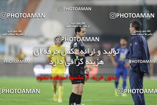 1535957, Iran Football Pro League، Persian Gulf Cup، Week 8، First Leg، 2019/10/25، Tehran، Azadi Stadium، Esteghlal 2 - 0 Pars Jonoubi Jam