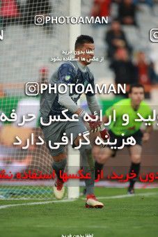 1480144, Tehran, Iran, Iran Football Pro League، Persian Gulf Cup، Week 9، First Leg، Persepolis 0 v 0 Mashin Sazi Tabriz on 2019/10/31 at Azadi Stadium