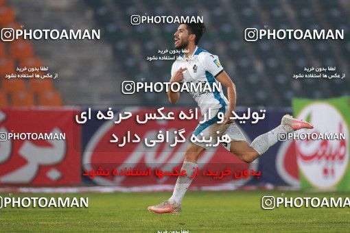 1481387, Tehran,Shahr Qods, , Iran Football Pro League، Persian Gulf Cup، Week 8، First Leg، Paykan 2 v 1 Zob Ahan Esfahan on 2019/10/25 at Shahr-e Qods Stadium
