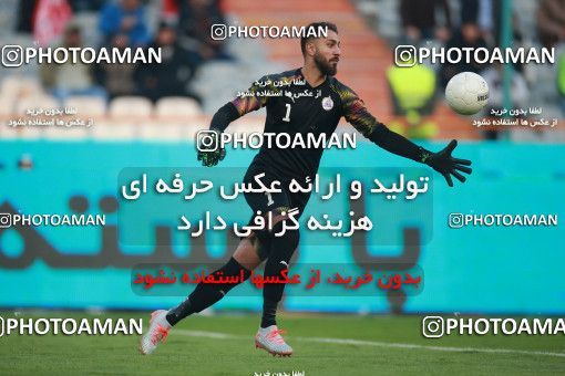 1481703, Tehran, , Iran Football Pro League، Persian Gulf Cup، Week 11، First Leg، Persepolis 0 v 1 Naft M Soleyman on 2019/11/22 at Azadi Stadium