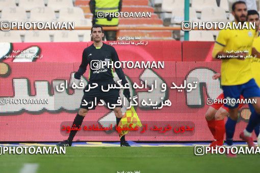 1481685, Tehran, , Iran Football Pro League، Persian Gulf Cup، Week 11، First Leg، Persepolis 0 v 1 Naft M Soleyman on 2019/11/22 at Azadi Stadium