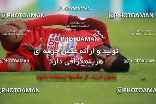 1481925, Tehran, , Iran Football Pro League، Persian Gulf Cup، Week 11، First Leg، Persepolis 0 v 1 Naft M Soleyman on 2019/11/22 at Azadi Stadium