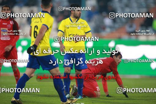 1481836, Tehran, , Iran Football Pro League، Persian Gulf Cup، Week 11، First Leg، Persepolis 0 v 1 Naft M Soleyman on 2019/11/22 at Azadi Stadium