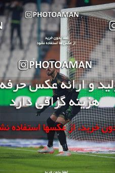 1481860, Tehran, , Iran Football Pro League، Persian Gulf Cup، Week 11، First Leg، Persepolis 0 v 1 Naft M Soleyman on 2019/11/22 at Azadi Stadium