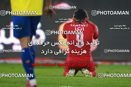 1481843, Tehran, , Iran Football Pro League، Persian Gulf Cup، Week 11، First Leg، Persepolis 0 v 1 Naft M Soleyman on 2019/11/22 at Azadi Stadium