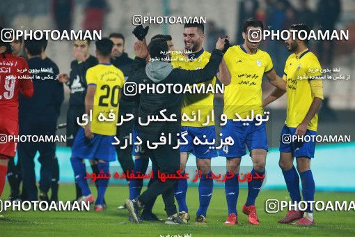 1482064, Tehran, , Iran Football Pro League، Persian Gulf Cup، Week 11، First Leg، Persepolis 0 v 1 Naft M Soleyman on 2019/11/22 at Azadi Stadium