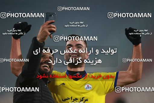 1482002, Tehran, , Iran Football Pro League، Persian Gulf Cup، Week 11، First Leg، Persepolis 0 v 1 Naft M Soleyman on 2019/11/22 at Azadi Stadium
