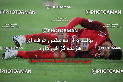 1700226, Tehran, , Iran Football Pro League، Persian Gulf Cup، Week 11، First Leg، Persepolis 0 v 1 Naft M Soleyman on 2019/11/22 at Azadi Stadium