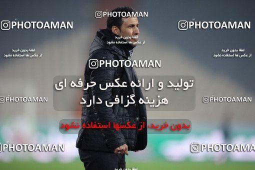 1700143, Tehran, , Iran Football Pro League، Persian Gulf Cup، Week 11، First Leg، Persepolis 0 v 1 Naft M Soleyman on 2019/11/22 at Azadi Stadium