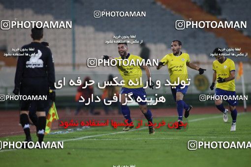1700170, Tehran, , Iran Football Pro League، Persian Gulf Cup، Week 11، First Leg، Persepolis 0 v 1 Naft M Soleyman on 2019/11/22 at Azadi Stadium