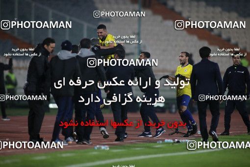 1700127, Tehran, , Iran Football Pro League، Persian Gulf Cup، Week 11، First Leg، Persepolis 0 v 1 Naft M Soleyman on 2019/11/22 at Azadi Stadium