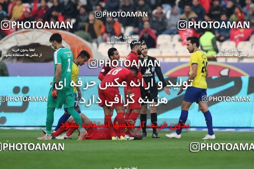 1613359, Tehran, , Iran Football Pro League، Persian Gulf Cup، Week 11، First Leg، Persepolis 0 v 1 Naft M Soleyman on 2019/11/22 at Azadi Stadium