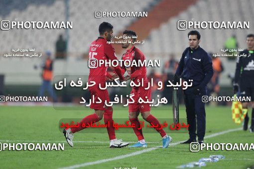 1613380, Tehran, , Iran Football Pro League، Persian Gulf Cup، Week 11، First Leg، Persepolis 0 v 1 Naft M Soleyman on 2019/11/22 at Azadi Stadium